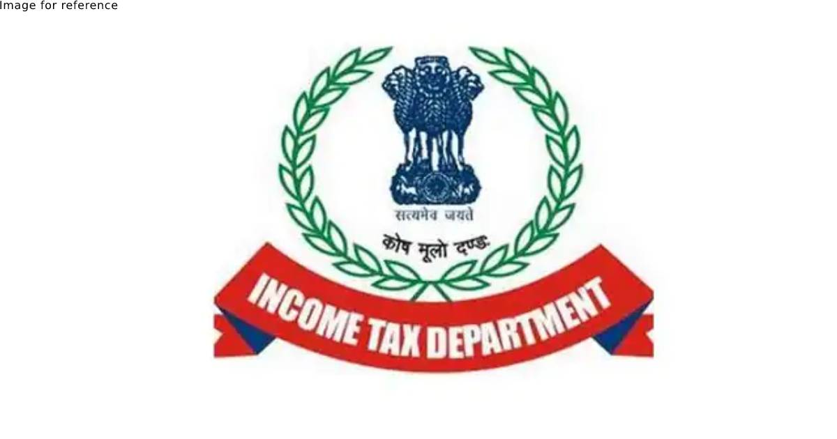 Income tax raids at JD(U) MLC's premises and his close aide